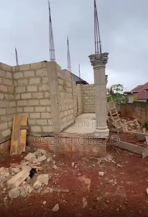 7-Bedroom House for Sale in Kumasi Metropolitan