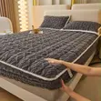 King Size Fitted Bedcover with 2 Pillow Cases - 1