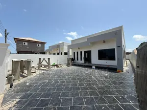 3 Bedroom House for Sale in Manet Junction, Spintex
