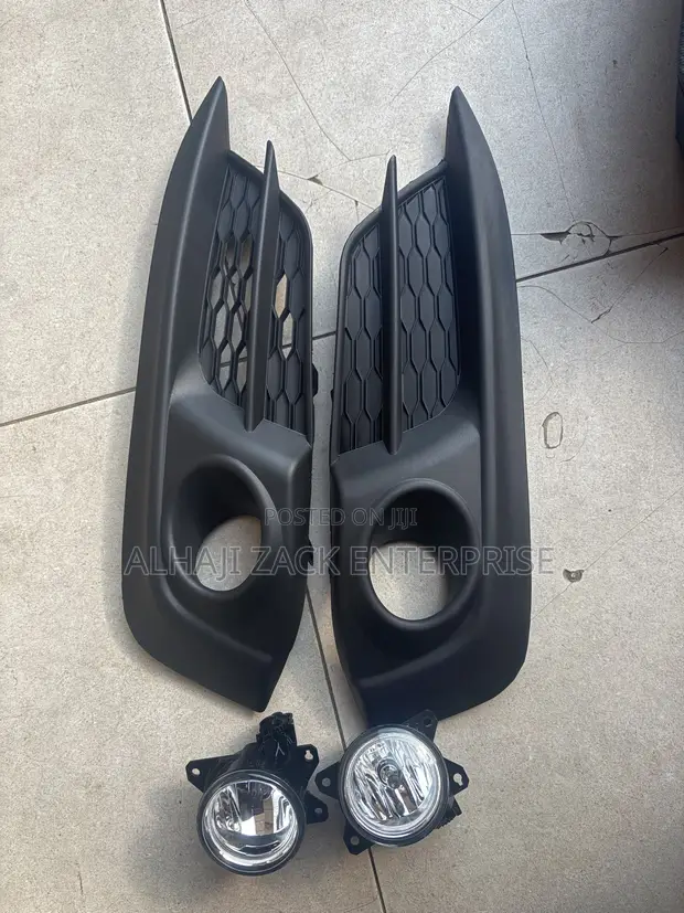 Honda Civic 2017 Fog Light and Cover - 1