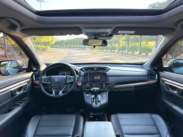 Honda CR-V 2022 Black - 1