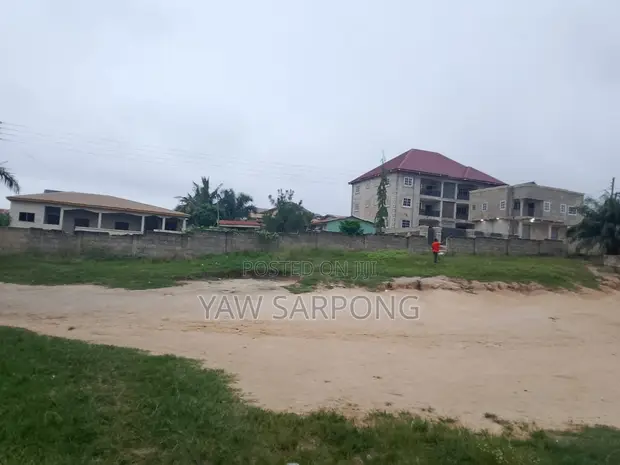 Two Plots of Land at Medoma Near Ahwiaa New Market - 1