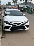 2022 Toyota Camry SE Nightshade White - 1