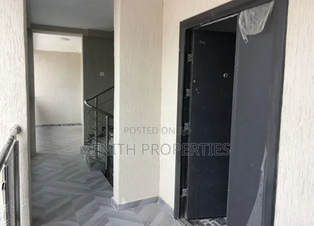 3 Bedroom Apartment for Rent in Zenith Realty, Dansoman - 1