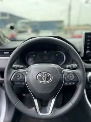2021 Toyota RAV4 Limited Hybrid