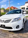 Toyota Corolla LE Special Edition 2013 White - 2