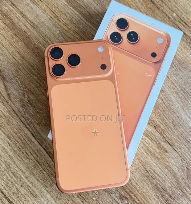 Apple iPhone 17 Pro Max 512GB Orange - 1