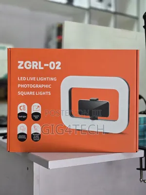 ZGRL Smartphone Cage with Rechargeable Light and Remote