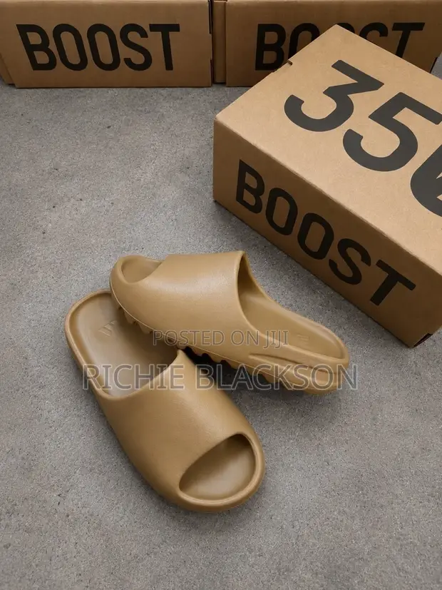 Yeezy Slides - 1