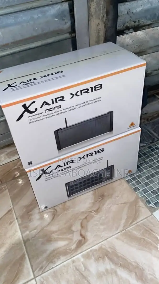 Behringer X Air XR18 Digital Mixer - 1