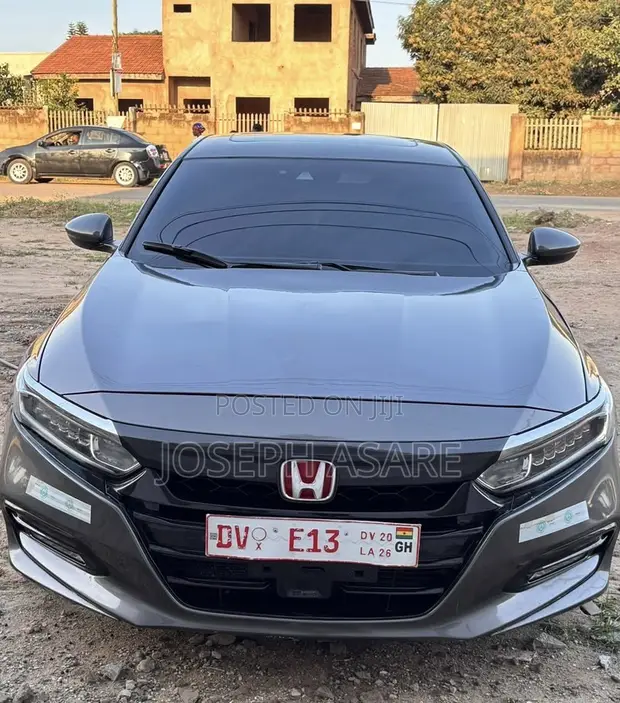 2018 Honda Accord Touring 2.0T - 1