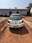 Toyota Vitz 2009 White - 4