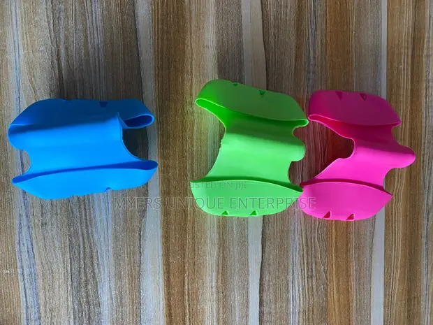 Hanging Sink Organizer - Silicone Sponge Holder - 1
