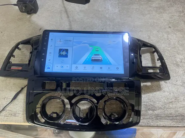 Toyota Hilux 2005-2014 Android Screen - 1