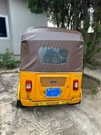 Bajaj RE 2026 Yellow - 5