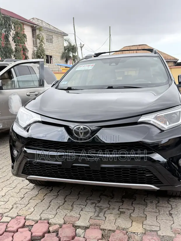 Toyota RAV4 2018 Black - 1