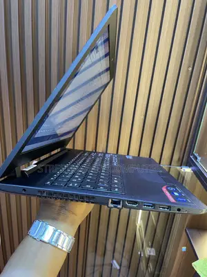 Lenovo IdeaPad 1 Laptop - 8GB RAM, 256GB SSD, Intel Core i7
