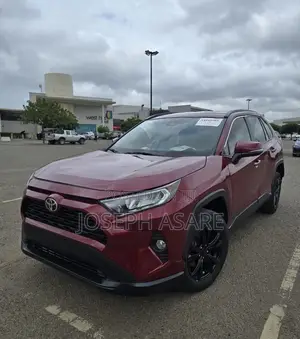 2020 Toyota RAV4 LE AWD Red