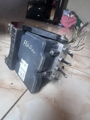 Mercedes-Benz GLA 250 ABS Pump