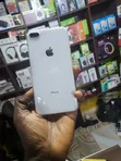Apple iPhone 8 Plus 64GB White - 1