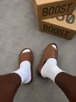 Yeezy Slides Coffee - 2
