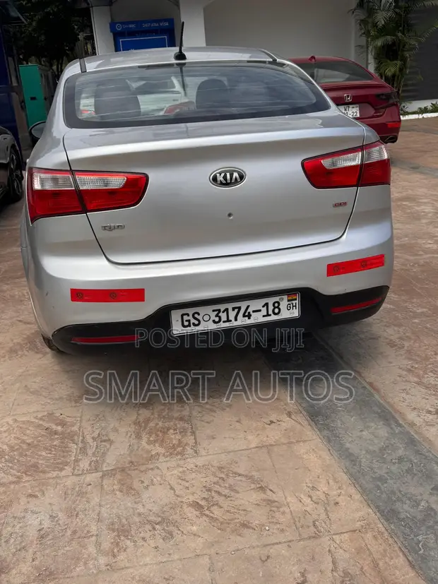 Kia Rio LX 2013 Silver - 1