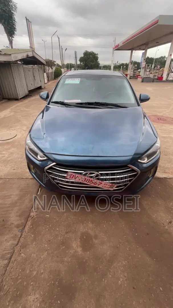 2017 Hyundai Elantra SE Sedan FWD (2.0L 4cyl 6M) Blue - 1