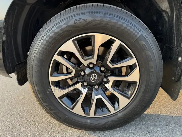 Land Cruiser Prado 18-Inch Alloy Rims - 1