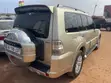 Mitsubishi Pajero 2015 Gray - 2