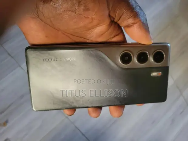 Tecno Camon 40 256GB Black - 1