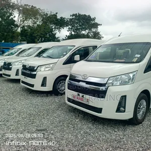 Toyota HiAce 2023