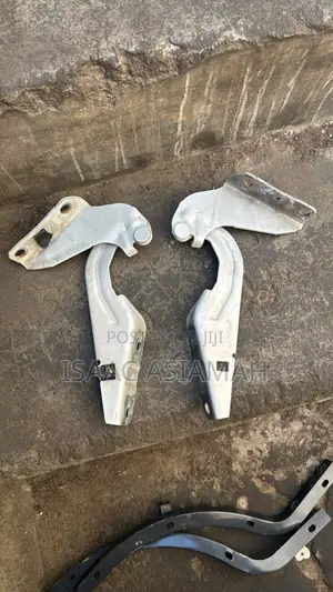 Mitsubishi Outlander Bonnet Hinges (2013-2021)