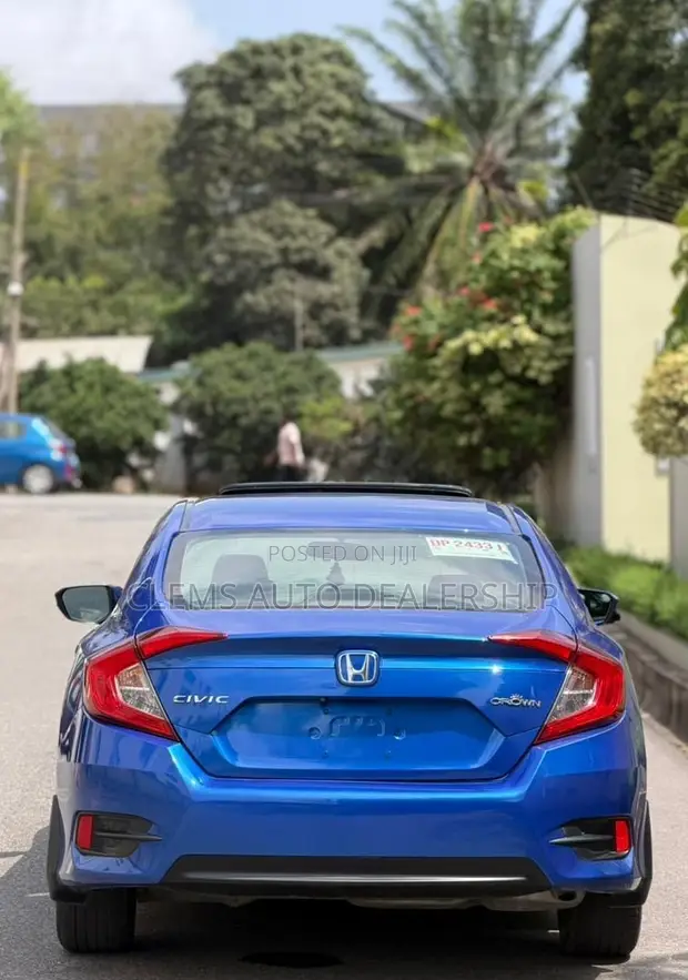 Honda Civic EX Sedan 2018 Blue - 1
