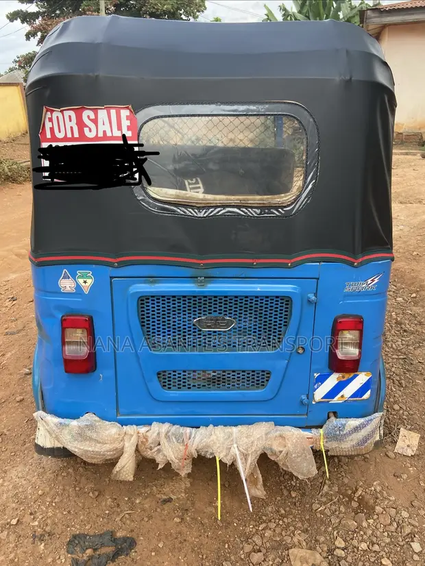 Bajaj RE 2025 Blue - 1