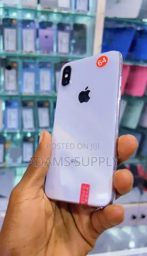 Apple iPhone X 64GB White