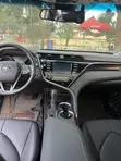 Toyota Camry 2018 White - 2