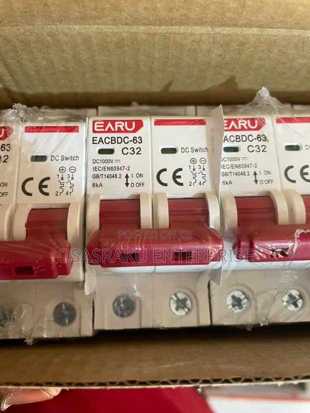 2-Pole 1000V 32A DC MCB Circuit Breaker - 1