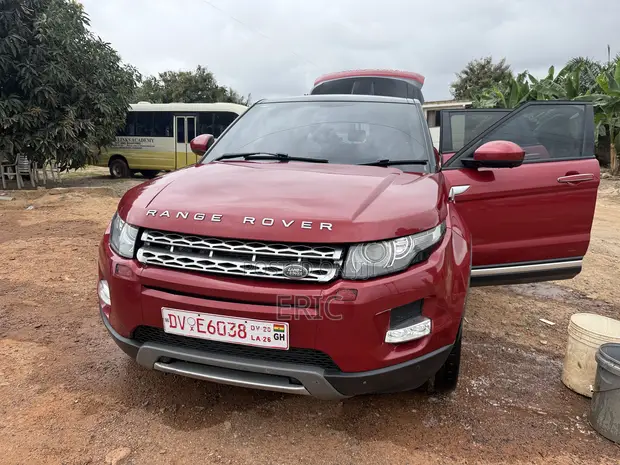 2015 Land Rover Range Rover Evoque Prestige SUV - 1