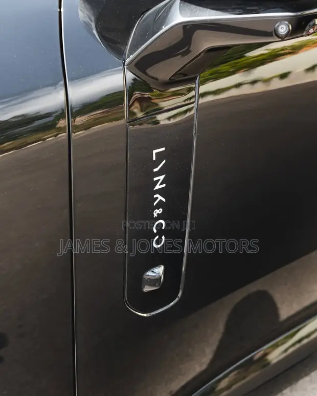 New Lynk & Co 900 2026 Black - 1