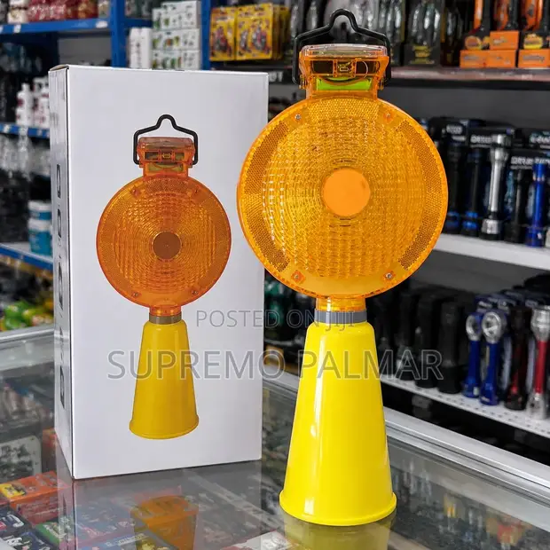 Solar Powered LED Amber Traffic Cone Warning Beacon - Automatic - 1