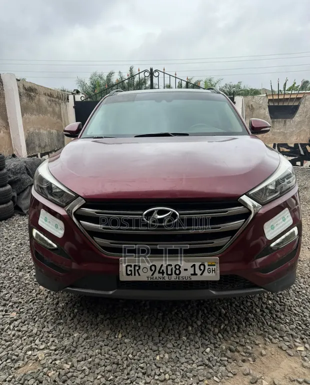 Hyundai Tucson 2017 Red - 1