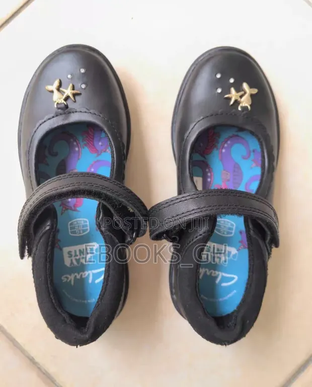 Brand New Clarks School Shoes (Girls, Size 29) - 1