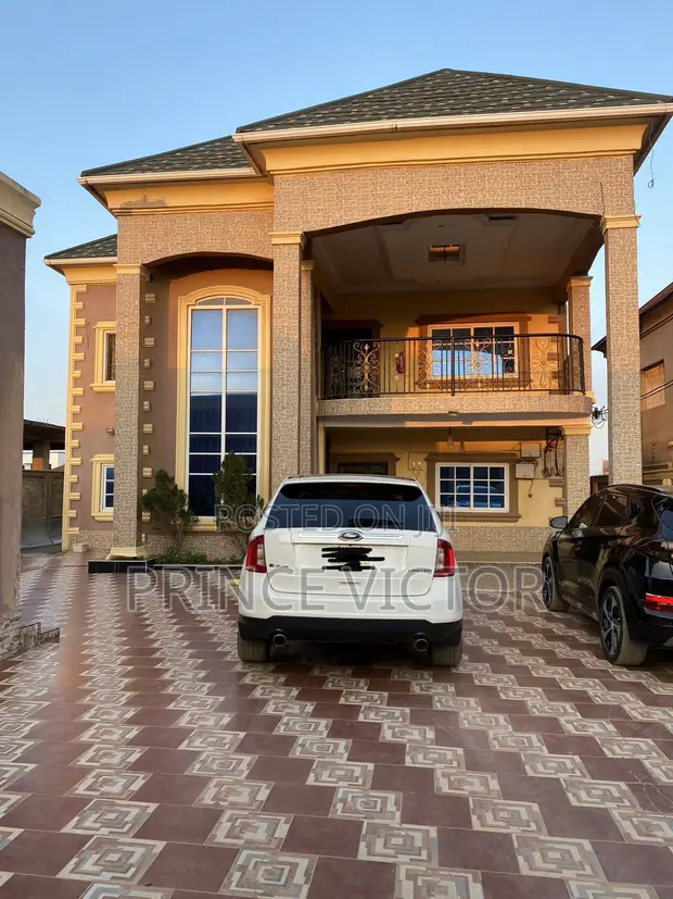 3-Bedroom Apartment for Sale in Dansoman Estate, Accra - 1