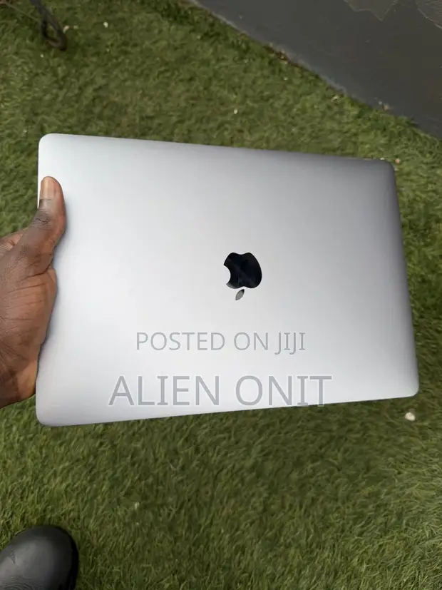 Apple MacBook Pro 2019 8GB Intel Core i5 128GB SSD - 1