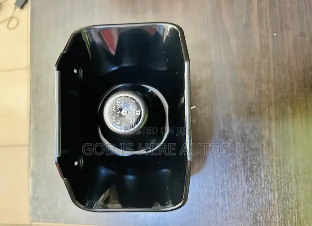 400W Siren with Remote and Heavy-Duty Speaker - 1