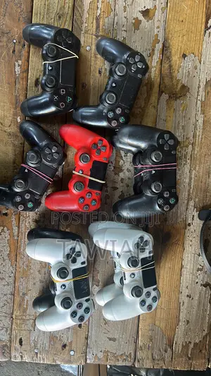 PS4 Original Home Used Controllers
