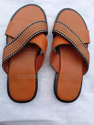 Men's Premium Cross-Strap Slippers - Elegant Green