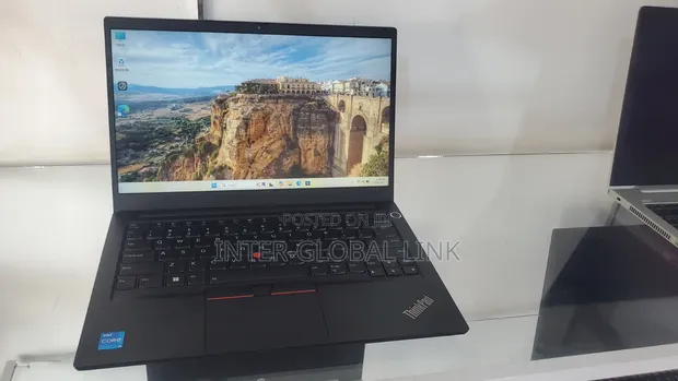 Lenovo ThinkPad E14 Gen 2 Laptop - 16GB RAM, 256GB SSD, i5 - 1