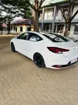 2020 Hyundai Elantra SE White - 2