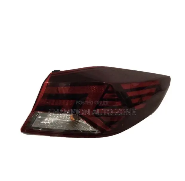 Hyundai Elantra 2019-2020 Taillight - 1